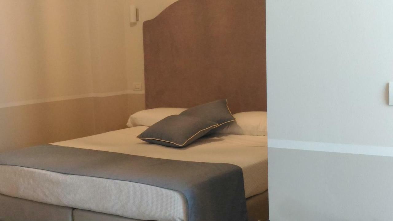 Spagnoi Rooms Castelnuovo del Garda Exterior photo