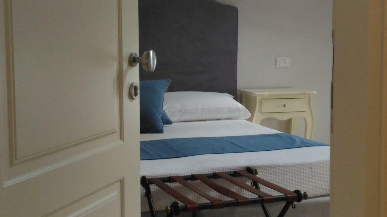Spagnoi Rooms Castelnuovo del Garda Exterior photo